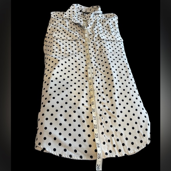 White with black polkadot button down sleeveless dress shirt business casual - Picture 7 of 7